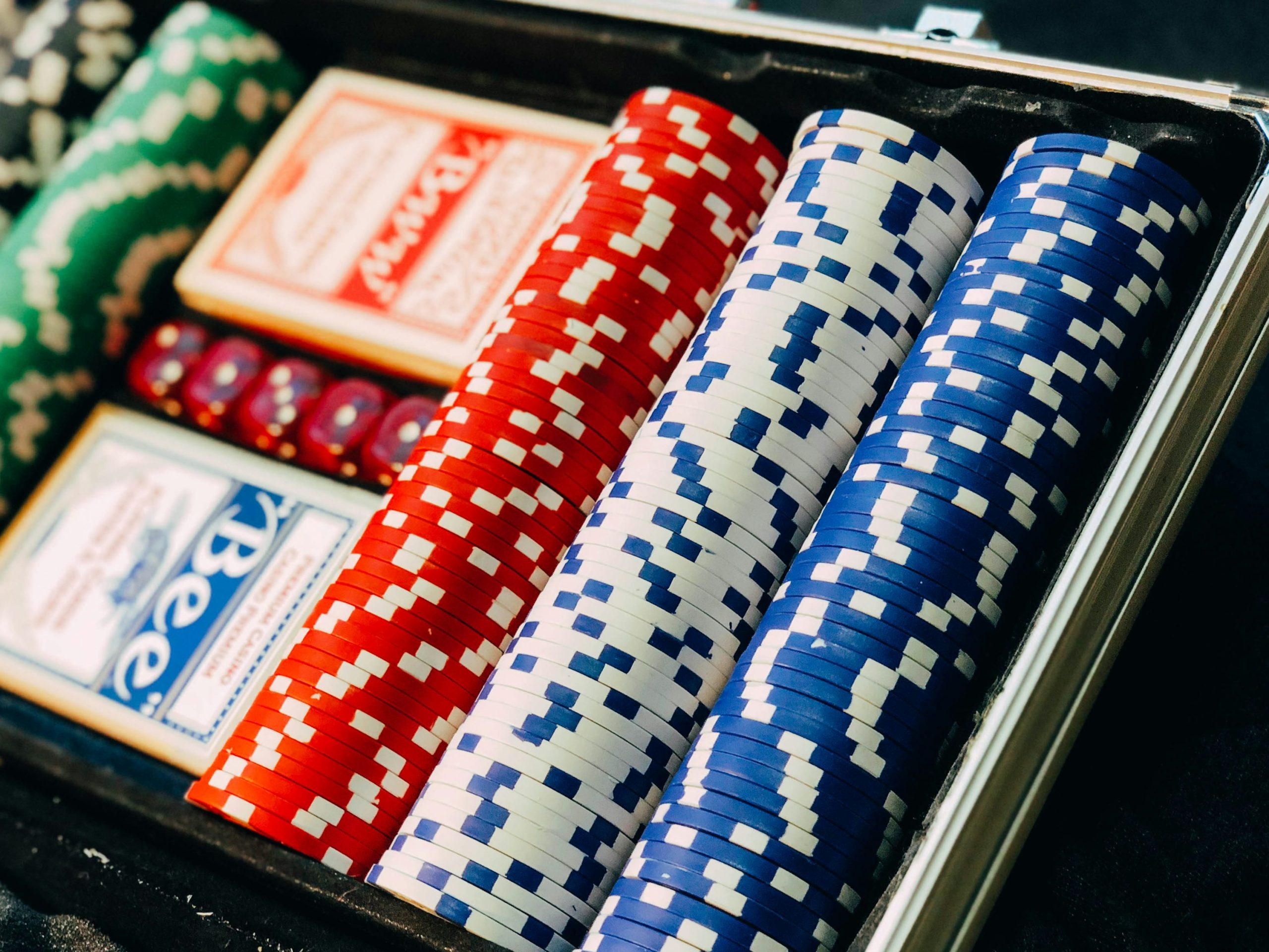 Compare Entertainment Options Within Top Online Casinos Today